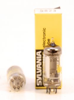 Sylvania 5823 